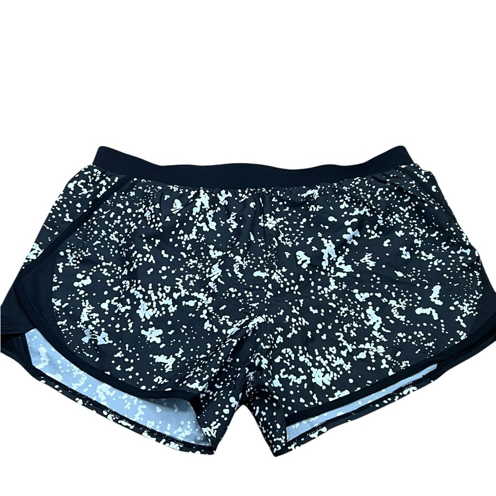 Under Armour Black and White Women's Athletic Shorts Built in Underwhere Size XL